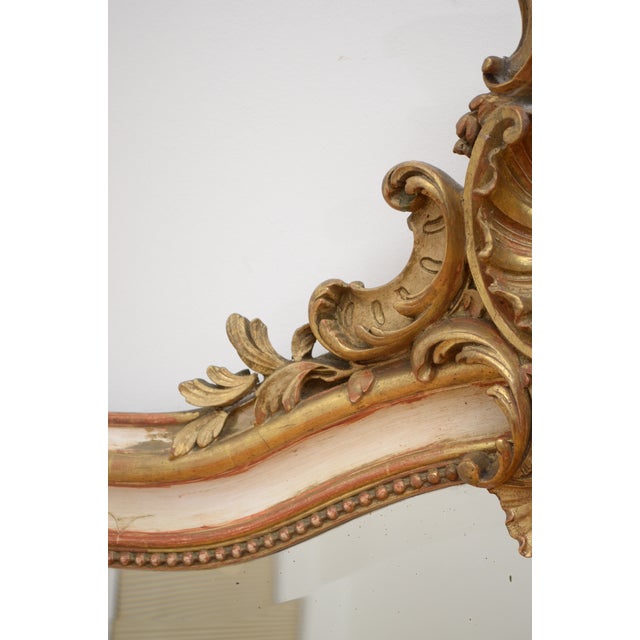 Mid 19th Century Napoleon III Chateau Wall Mirror in Gold Leaf and Gesso, 1850 For Sale - Image 5 of 15