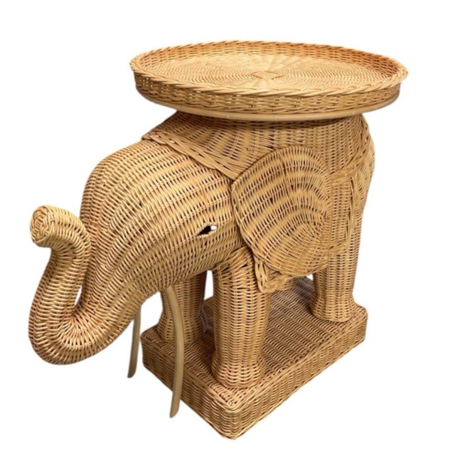 Hollywood Regency Vintage Natural Wicker and Rattan Elephant Accent Side Table With Tray Top For Sale - Image 3 of 12