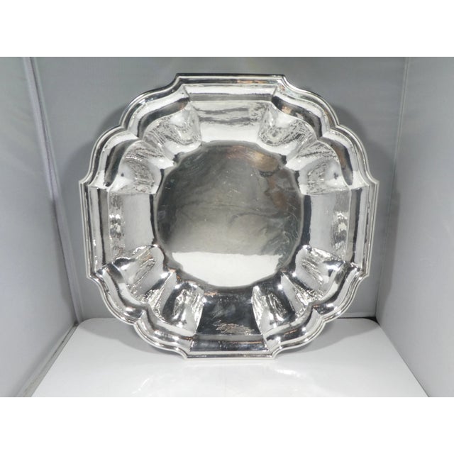 2000 - 2009 Large Buccellati Scalloped Edge Hand Hammered Serving Bowls - a Pair For Sale - Image 5 of 10