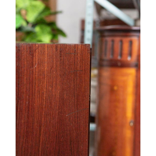 Omann Jun Danish Rosewood Cabinet, C. 1960s For Sale In Columbus - Image 6 of 12