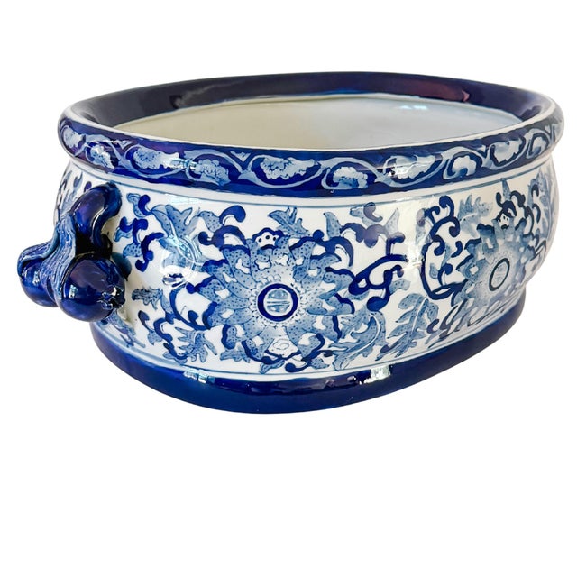 Late 20th Century Late 20th Century Large Chinoiserie Blue & White Porcelain Foot Bath Planter With Pomegranate Handles For Sale - Image 5 of 11