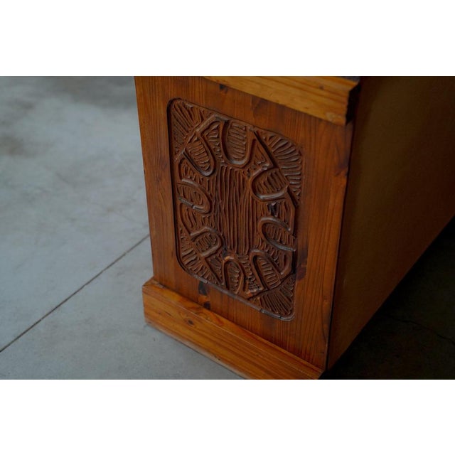 Hand-Carved Sideboard from Aquarius Enterprises, South Africa, 1970s For Sale - Image 17 of 18