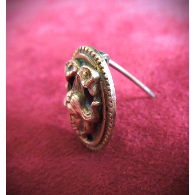 Art Nouveau Antique Gold Art Nouveau Oval Lady Lapel Pin With Bow For Sale - Image 3 of 11