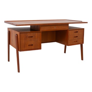 Danish Modern Freestanding Teak Desk with Floating Top, 1960s For Sale