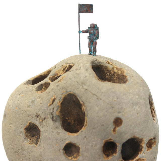 2020s Astro 015 - 3d Three Dimensional Vertical Original Contemporary Abstract Mixed Media Stone Sculpture by Kevin Perrault For Sale - Image 5 of 11