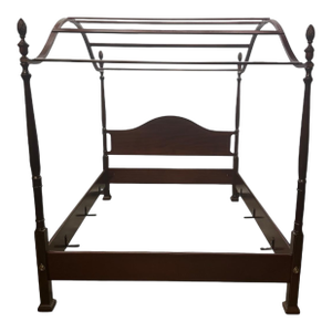 Vintage Kittinger Richmond Hill Collection Chippendale Style Mahogany Queen Size Four Poster Canopy Bed