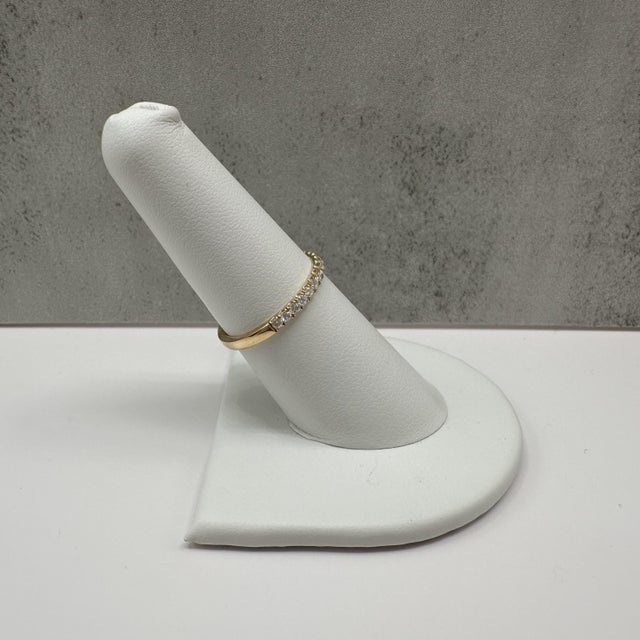 Lab Grown Diamond Band 14kt Yellow Gold 0.35ctw Ef vs Size 7 New For Sale - Image 4 of 6