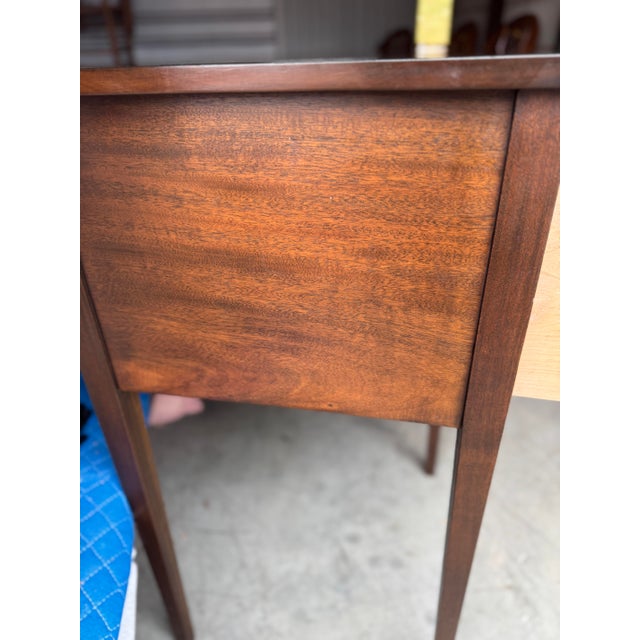 Brown Late 20th Century Hepplewhite Style Mahogany Sideboard With Brass Hardware and Tapered Legs For Sale - Image 8 of 12