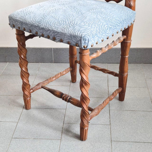 Vintage Chair in Carved Wood and Velvet, 1950s For Sale - Image 6 of 17