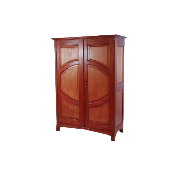 Linen from Gustave Serrurier Bovy, Belgium Liège, 1900s For Sale