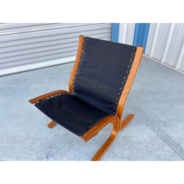 1960s Pair of Danish Modern "Siesta" Lounge Chairs Attributed to Westnofa For Sale - Image 11 of 12