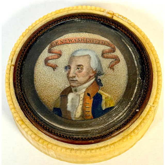 Yellow 19th Century French George Washington Memorial Bone Snuff Box France for America For Sale - Image 8 of 14