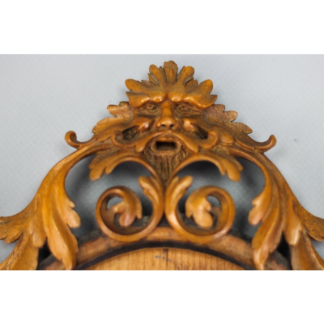 Late 19th Century Carved Walnut Oval Picture Frame, France, 1890s For Sale - Image 3 of 18