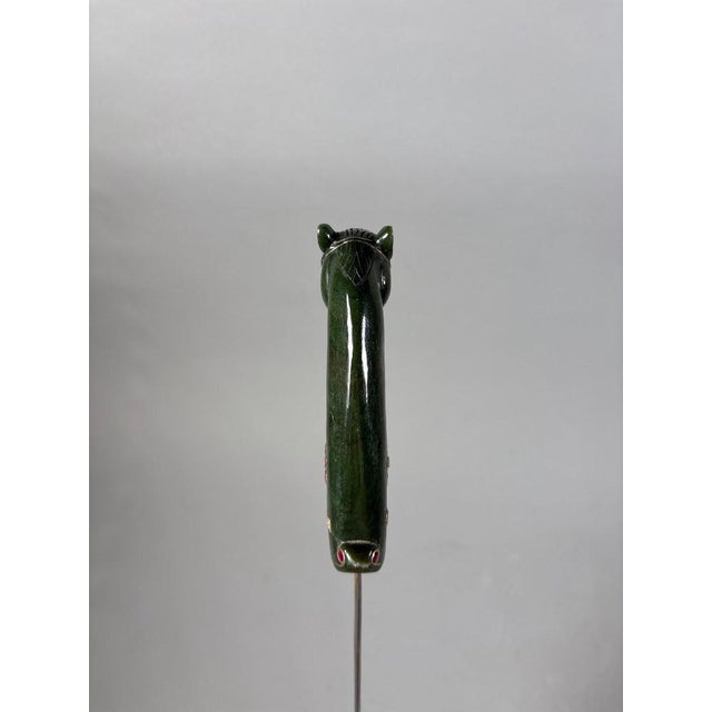19th Century Kard jade dagger with a horse's head, India, Mughal Dynasty (1526-1857) For Sale - Image 5 of 8