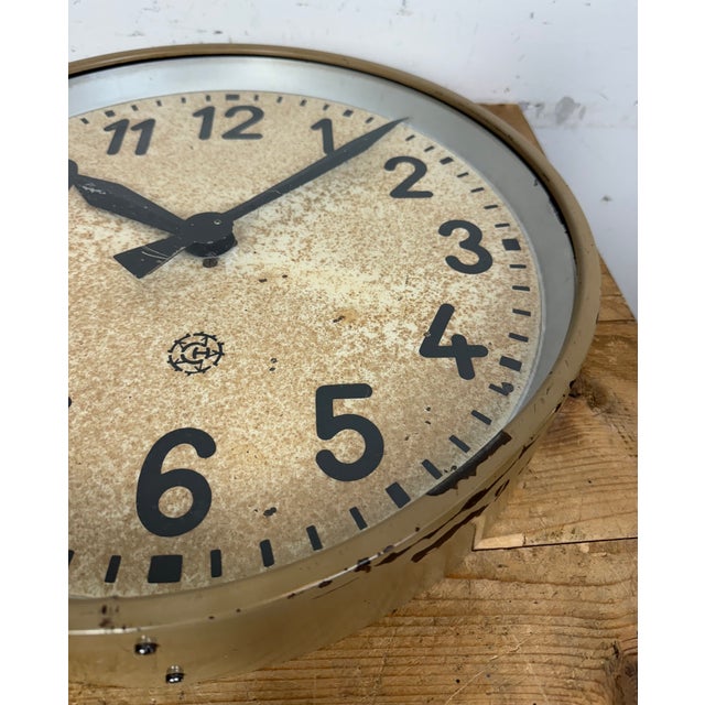 Large Brown Industrial Factory Wall Clock from Chronotechna, 1950s For Sale - Image 15 of 18