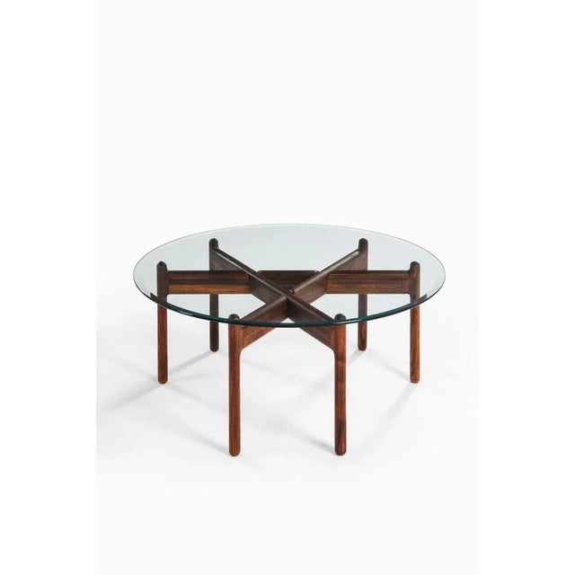 Brown Model Genius Coffee Table attributed to Illum Wikkelsø for CFC Silkeborg, 1960s For Sale - Image 8 of 9
