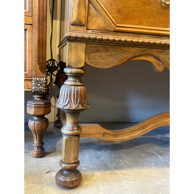 1920s Berkey & Gaye Walnut Chest With Mirror For Sale - Image 4 of 13