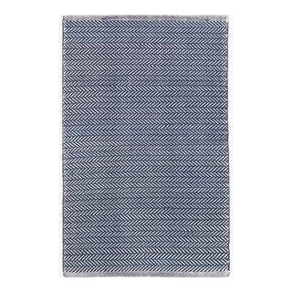 Dash & Albert by Annie Selke Herringbone Indigo/White Indoor/Outdoor Rug, 9' 6" x 13' 6" For Sale