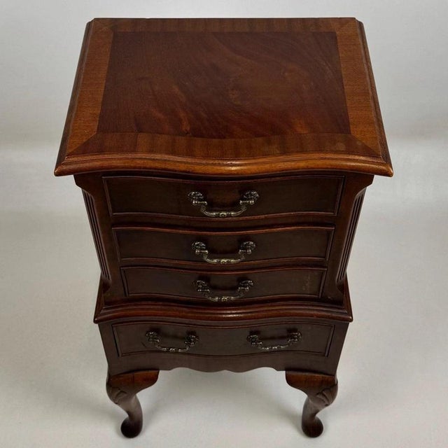 Antique Early 20th Century English Edwardian Mahogany Chest of Drawers For Sale - Image 10 of 13