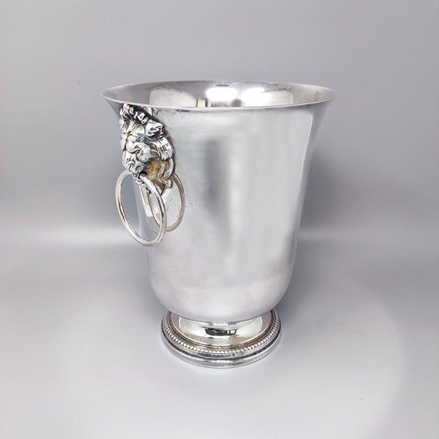 1960s Stunning and elegant ice bucket 20GNS. Made in France. The item is in excellent condition and it's signed at the...