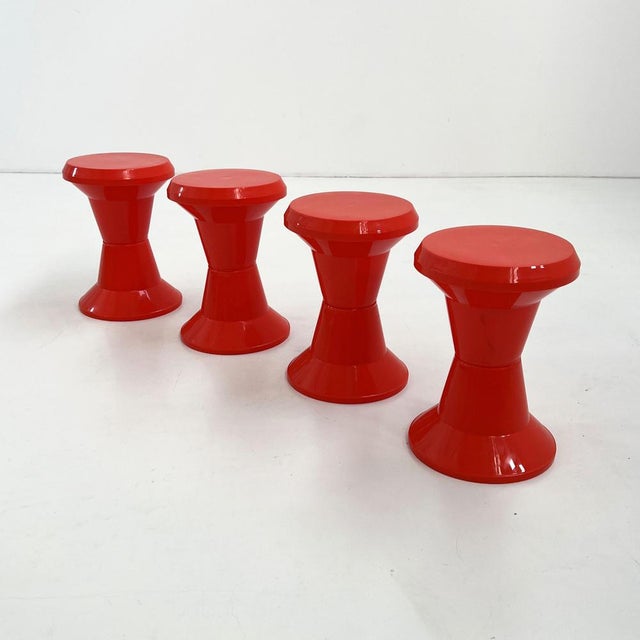 Taormina Table and Stools from Giganplast, 1970s, Set of 5, in Good conditions. Designed 1970 to 1979 This piece has an...