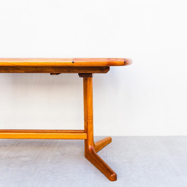 1990s Vintage Danish Modern Teak Extension Dining Table With Two Leaves by D-Scan For Sale - Image 5 of 15