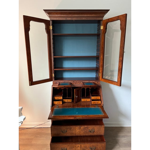 Mid 20th Century Queen Anne Style Burr Walnut Secretary Bookcase For Sale In Orlando - Image 6 of 17