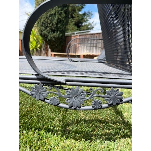 Mid-Century Modern Vintage Russell Woodard–Attributed Wrought Iron Floral Chaise Lounges — Pair — C. 1960s For Sale - Image 3 of 12