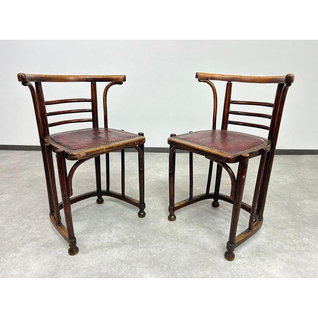 Jugendstil chairs in style of Josef Hoffmann in very nice original condition with signs of use.