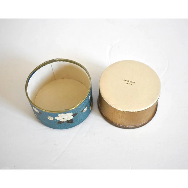 Antique 1920s Art Deco Unopened French Powder Box - Charme Caressant by Dalon, Paris For Sale - Image 4 of 8