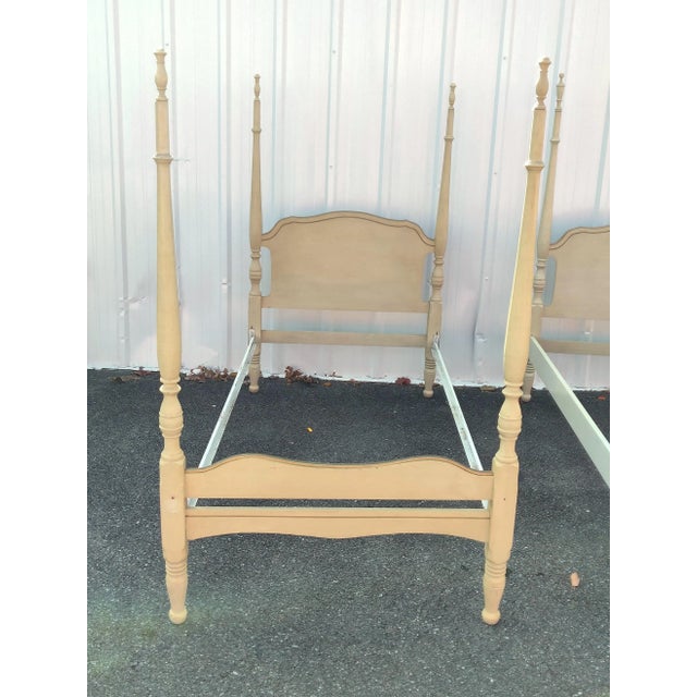 Wood Mid 20th Century Vintage French Provincial Urn Poster Twin Size Beds, a Pair For Sale - Image 7 of 9