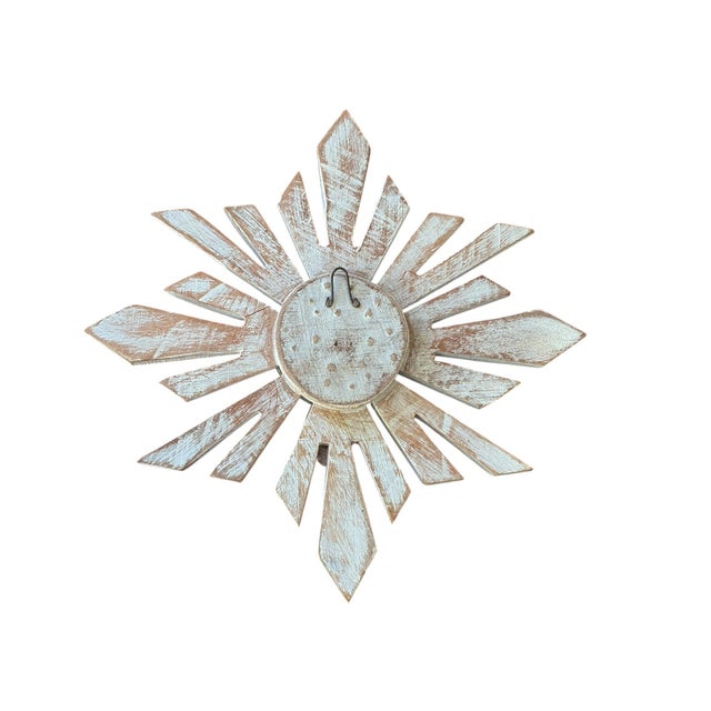 1980s Vintage Wooden Dove Sunburst the Holy Spirit 10.5" Diameter For Sale - Image 5 of 5