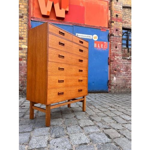 Tallboy Chest of Drawers in Oak with Double Handles by Holger Jensen for FDB Møbler For Sale - Image 4 of 11
