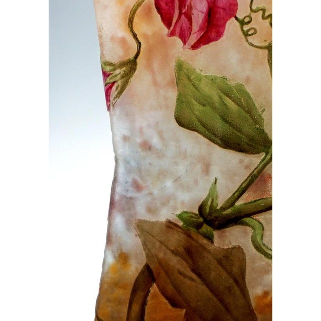 Art Nouveau Vase with Sweet Pea Decor from Daum Nancy, France, 1900 For Sale - Image 5 of 7