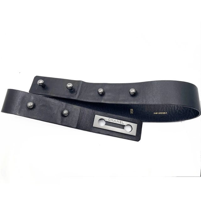 Contemporary Chanel Gunmetal Door Lock Leather Belt For Sale - Image 3 of 4