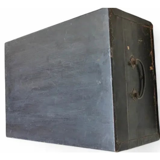 Black Leather Traveler's Trunk For Sale - Image 11 of 12