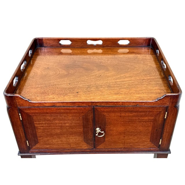 18th Century Georgian Mahogany Night Table, 1770s For Sale - Image 10 of 12
