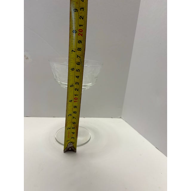 Traditional Set of 10 Vintage Rock Sharpe Etched Champagne Coupes – Halifax Style – Faceted Stem Hostess Set Mid-Century Traditional For Sale - Image 3 of 9