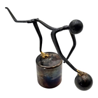 1970s Brutalist Nail Art Bowler Balancing Sculpture – Mid-Century Studio Metal For Sale