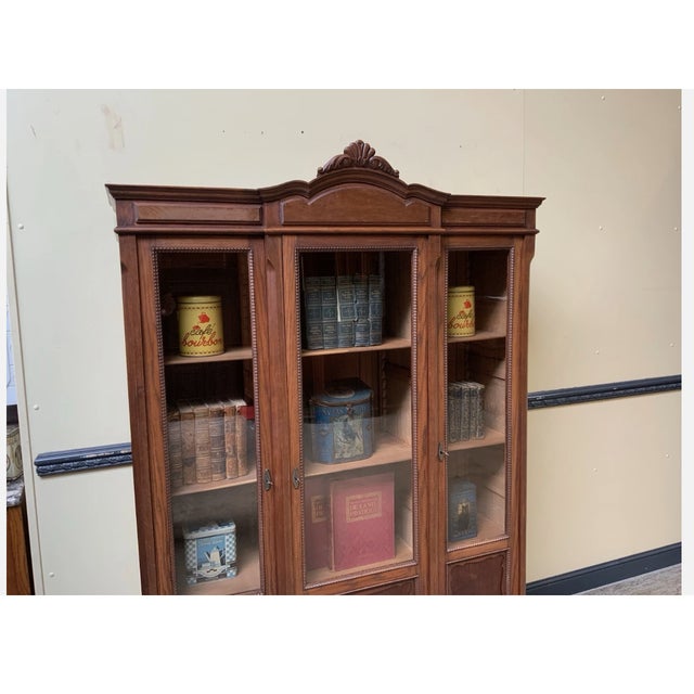 Brown Antique Art Nouveau Display Cabinet, 1915 For Sale - Image 8 of 10