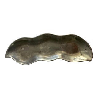 Vintage “Pea” Vegetable Aluminum Serving Tray Platter For Sale