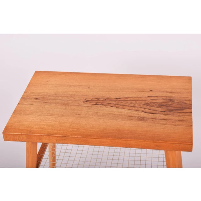 Small table. Czech mid-century Material: Beech Period: 1950-1959.