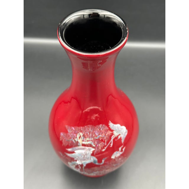 Paint 1970s Korean Red Lacquer Vase With Mother of Pearl Inlay – Cranes & Pine, Najeonchilgi For Sale - Image 7 of 7