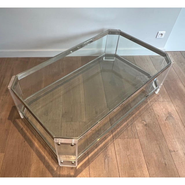 Mid-Century Modern Octagonal Lucite and Chrome Coffee Table from Maison Jansen Circa 1970 For Sale - Image 3 of 12