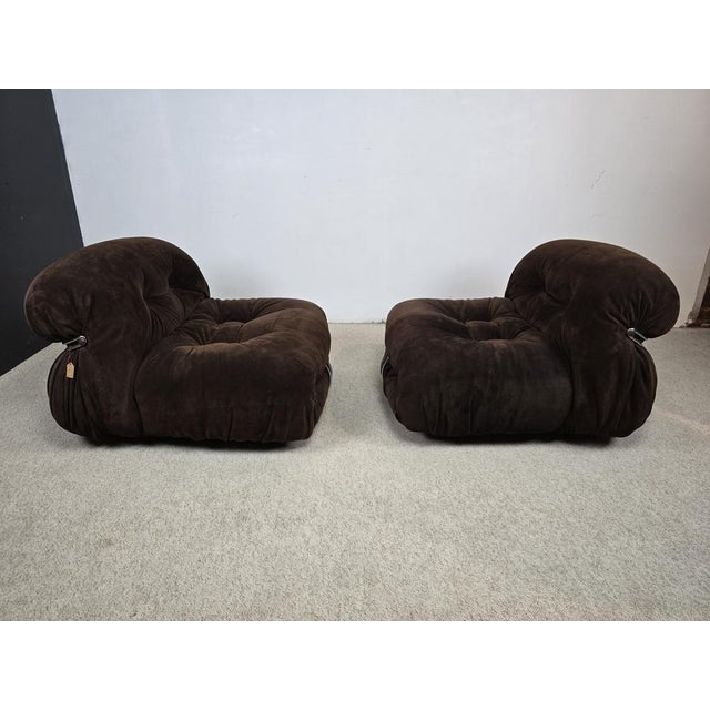 Cassina Set of Soriana Lounge Chairs in Brown Nubuck by Tobia and Afra Scarpa for Cassina, 1960s For Sale - Image 4 of 18