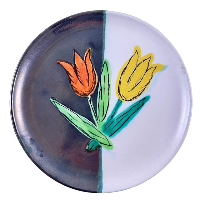 Mid-Century French Atelier Cérenne à Vallauris Hand Made Signed Tulip Plate For Sale