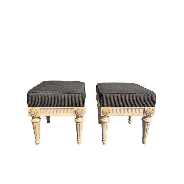 1970s Vintage Ottomans or Foot Rests in French Provincial Style a Pair For Sale - Image 5 of 7