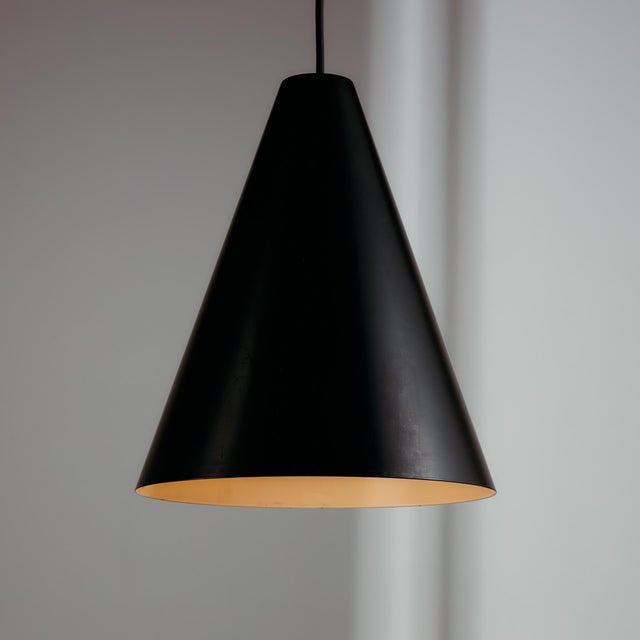 The ‘hotta 30’ pendant was designed in 2009 by a. Nilsson, h. Preutz and t. Eliasson for ikea. With some surface...