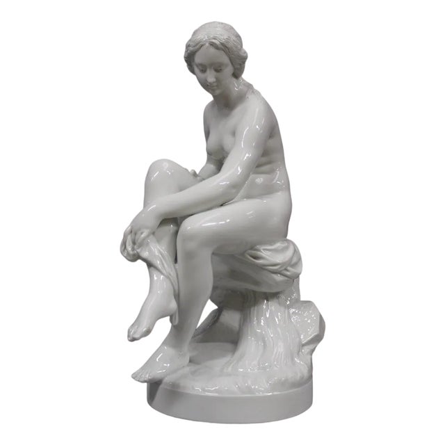 Porcelain Venus in the Bath from Villenauxe La Grande, 1950s For Sale