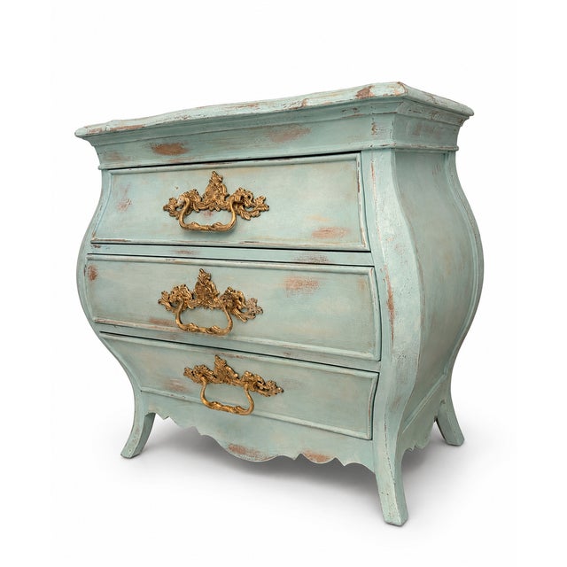 This beautiful Hooker Furniture bombé nightstand / small chest has been thoughtfully refinished in the Maison Martine...